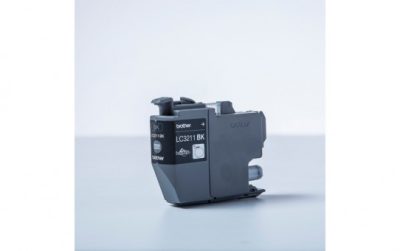 LC3211BK מחסנית דיו שחורה מקורית של Brother