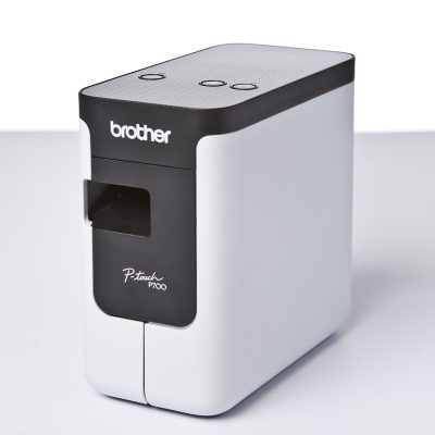 מדפסת מדבקות ניידת ברדר Brother PT-P700 מדפסת מדבקות ניידת ברדר Brother PT-P700