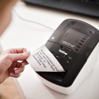 מדפסת מדבקות Brother QL-700